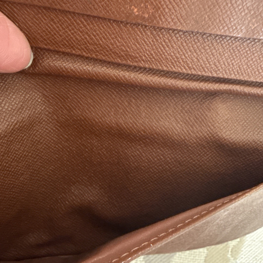 Louis Vuitton Monogram Canvas Long Bifold Wallet - Picture 6 of 10